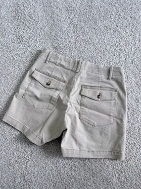 Women’s Beige Cotton Blend Shorts with Back Flap Pockets